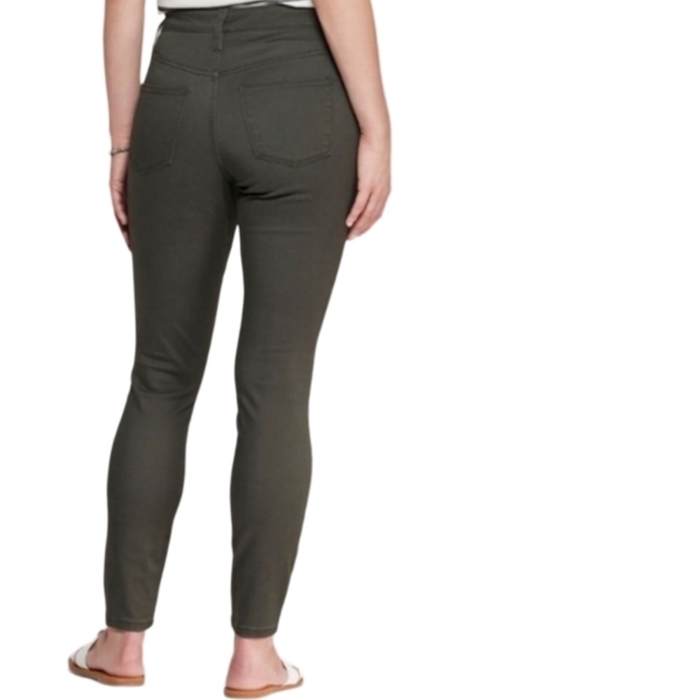 Universal Thread Olive Green High Rise Pants